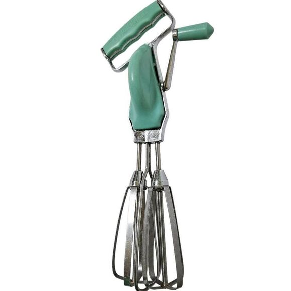 Vintage Maid of Honor egg beater/hand mixer, light turquoise. - Picture 3 of 4